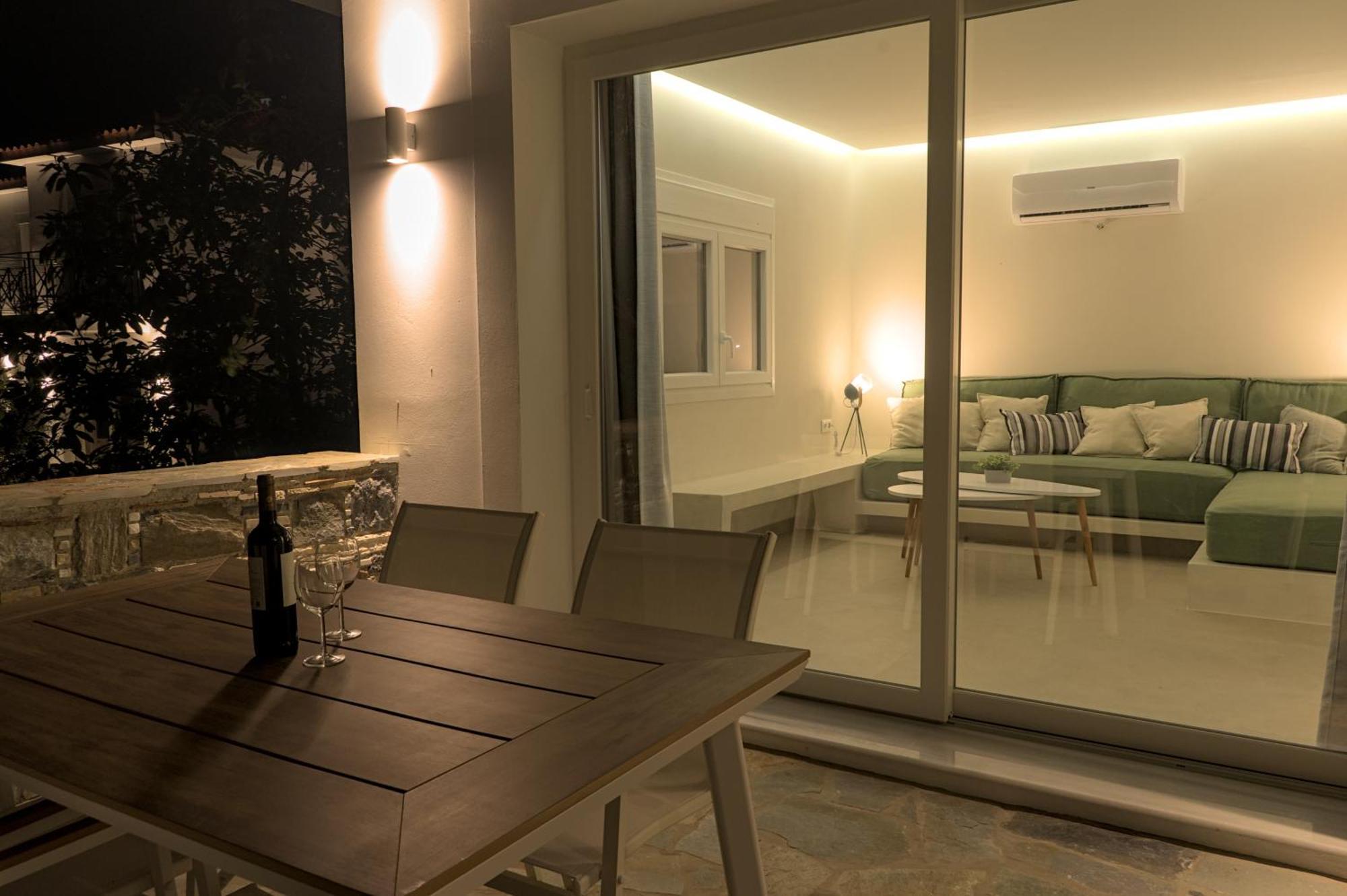 Les Maisonettes Kokkari Exterior photo