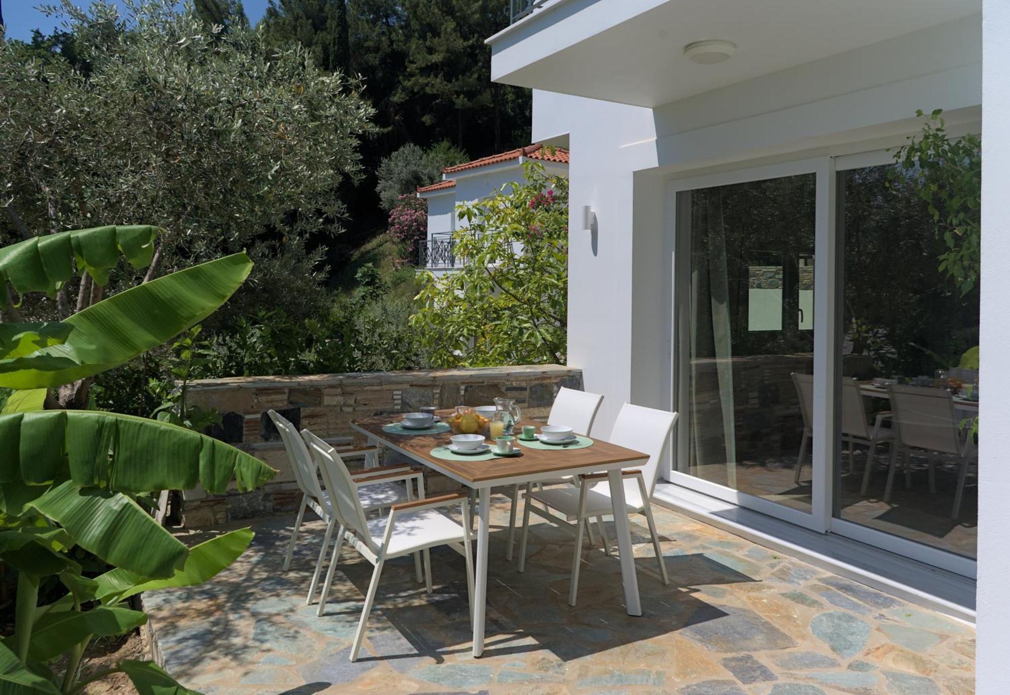 Les Maisonettes Kokkari Exterior photo